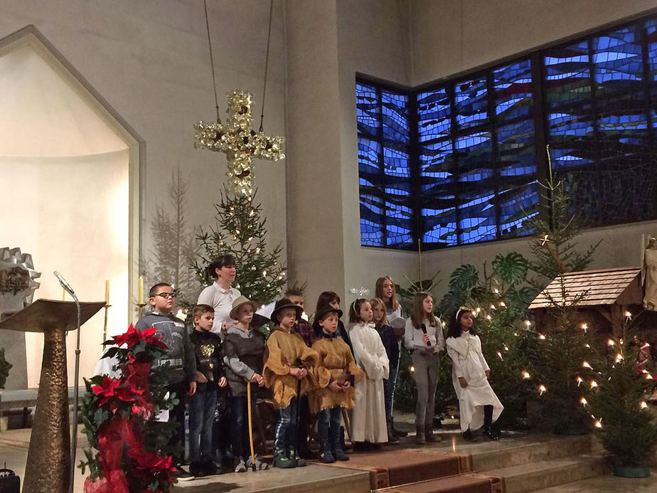 Kinderchristmette mit Krippenspiel in St Maria